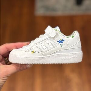Adidas Kids White Floral Sneakers | Kids 7